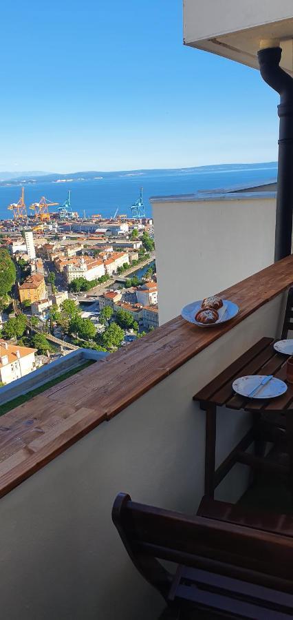 City Lights Penthouse Rijeka Extérieur photo