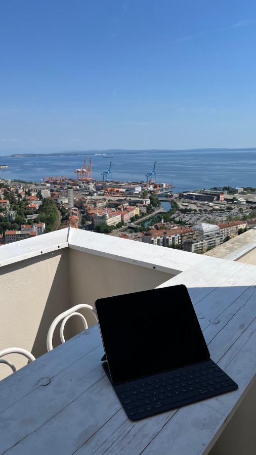 City Lights Penthouse Rijeka Extérieur photo